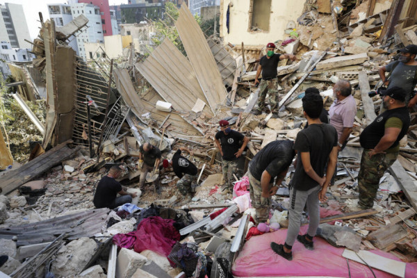    베이루트 폭발 후속상황 사진들
